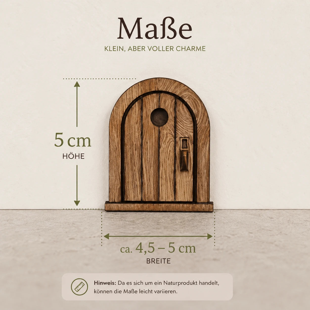 Mäusetür aus Holz mit Maßen – ca. 5 cm hoch und 4,5 bis 5 cm breit